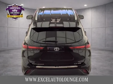 More photos of 2022 Toyota Highlander XLE at Excel Auto Lounge, NJ