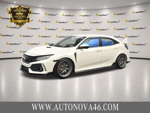White 2018 Honda Civic Type R Touring for sale in Hightstown, NJ