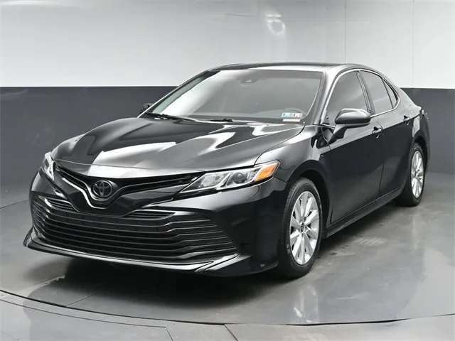 2020 Toyota Camry LE for sale in Hightstown, NJ