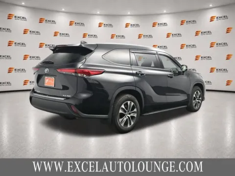 More photos of 2022 Toyota Highlander XLE at Excel Auto Lounge, NJ