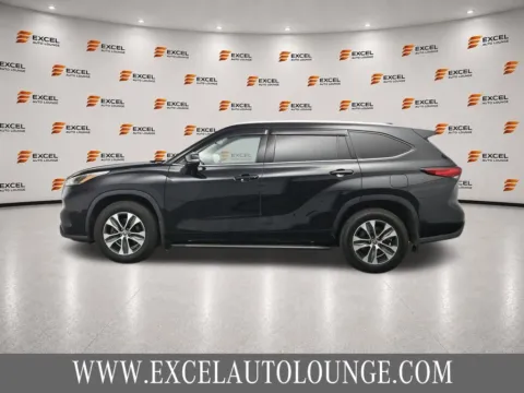 Photos of 2022 Toyota Highlander XLE for sale in Hightstown, NJ at Excel Auto Lounge