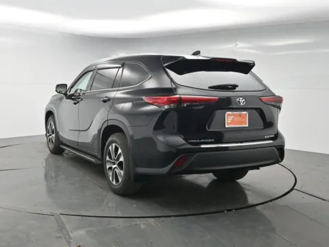Another view of 2022 Toyota Highlander XLE for sale in Hightstown, NJ at Excel Auto Lounge