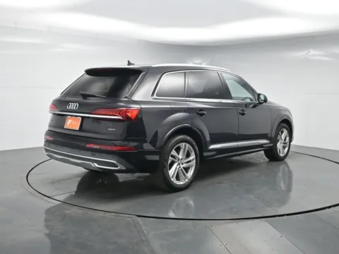 More photos of 2021 Audi Q7 55 Premium Plus at Excel Auto Lounge, NJ