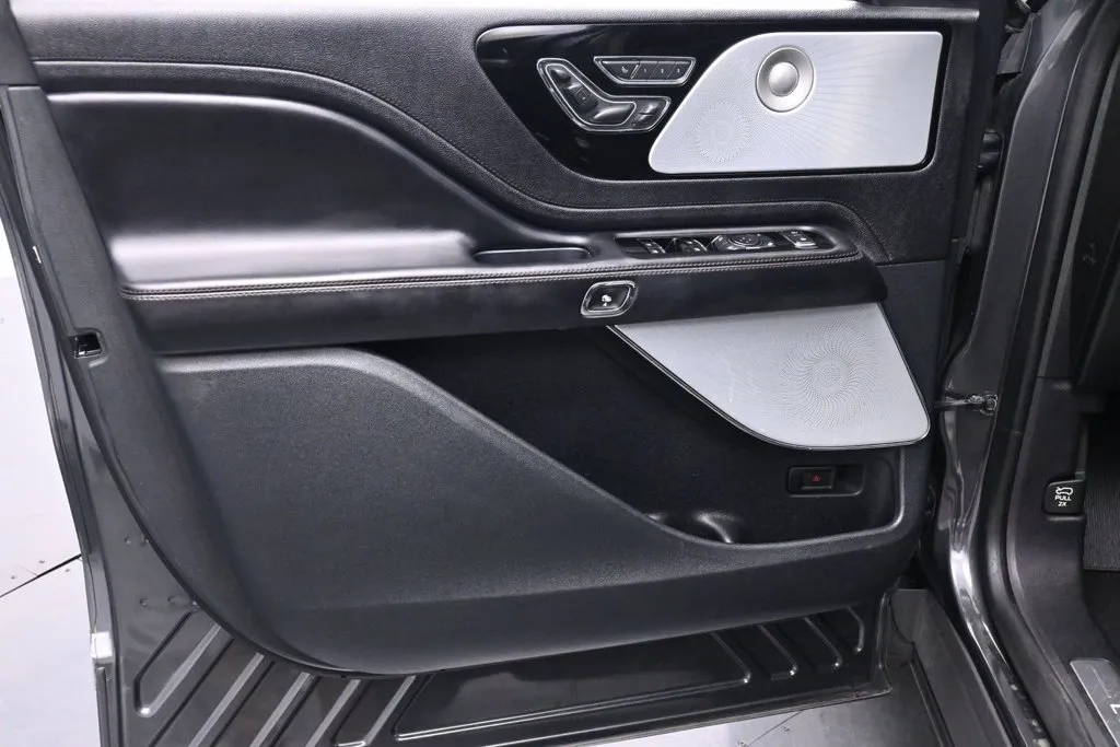 2020 Lincoln Aviator Reserve - Photo 9