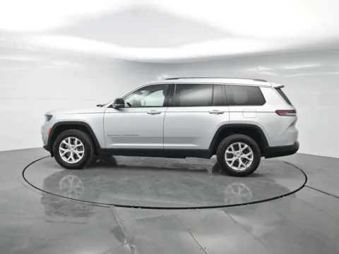 Photos of 2021 Jeep Grand Cherokee L Limited for sale in Hightstown, NJ at Excel Auto Lounge