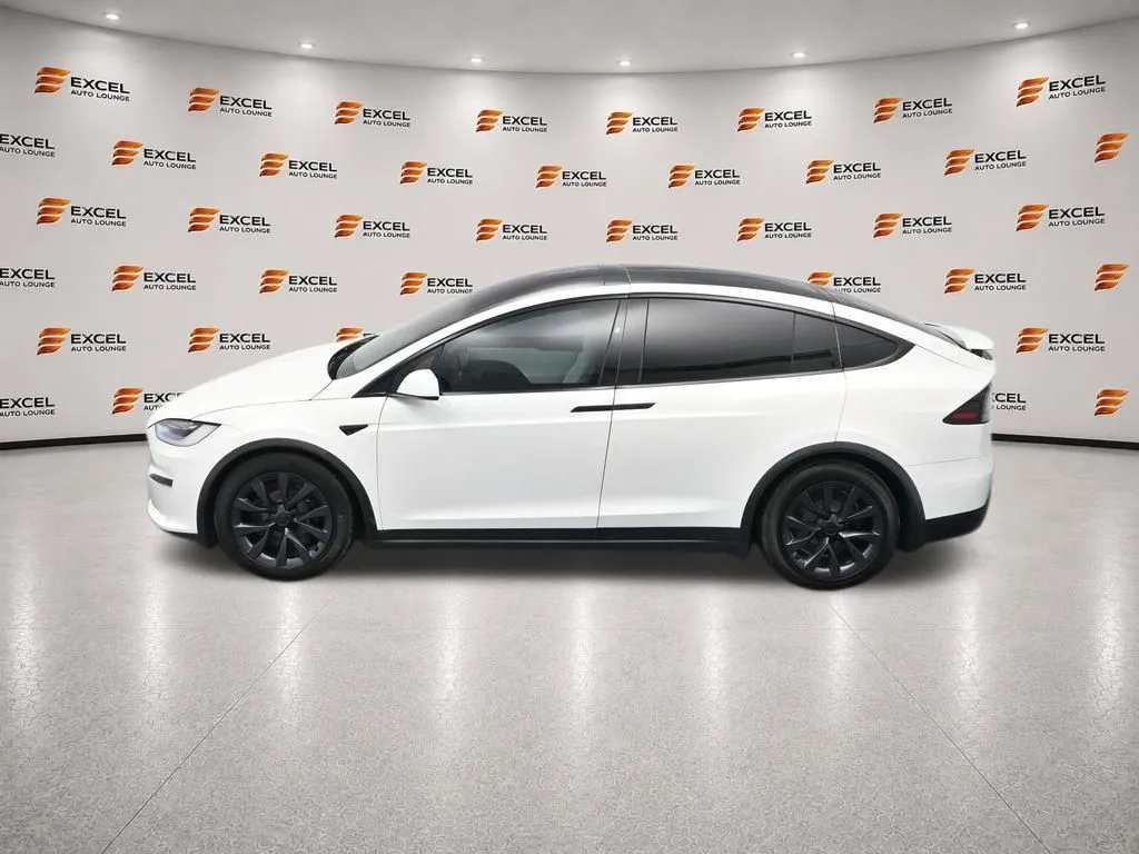 2022 Tesla Model X Long Range - Photo 45