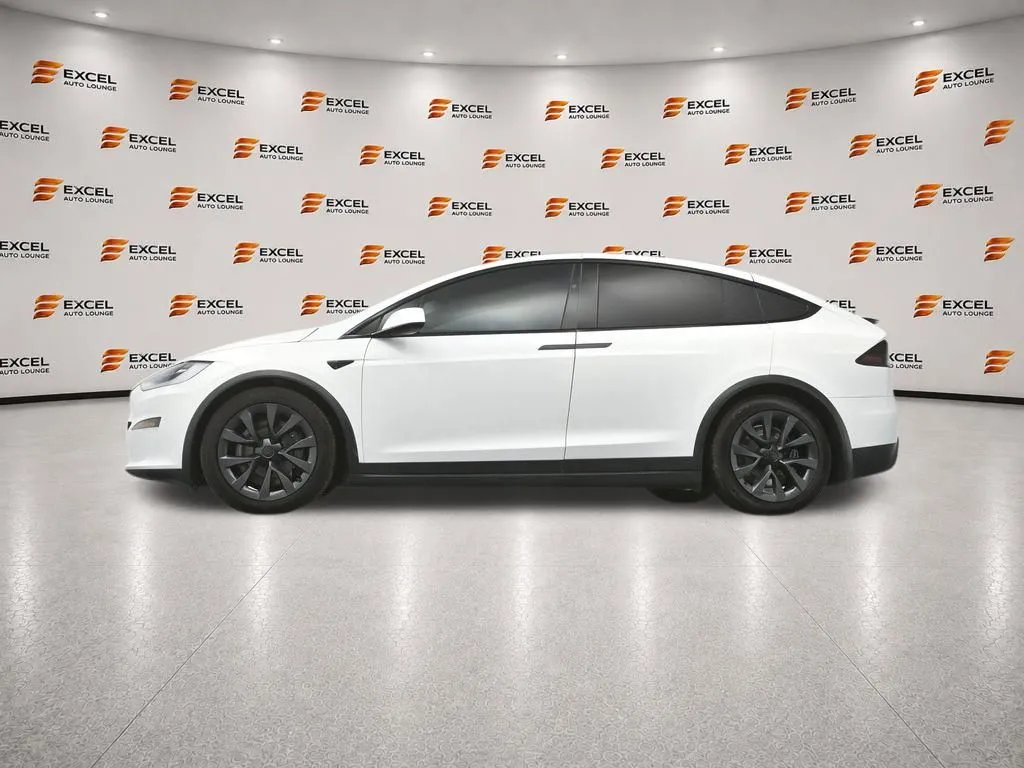 2022 Tesla Model X Long Range - Photo 37