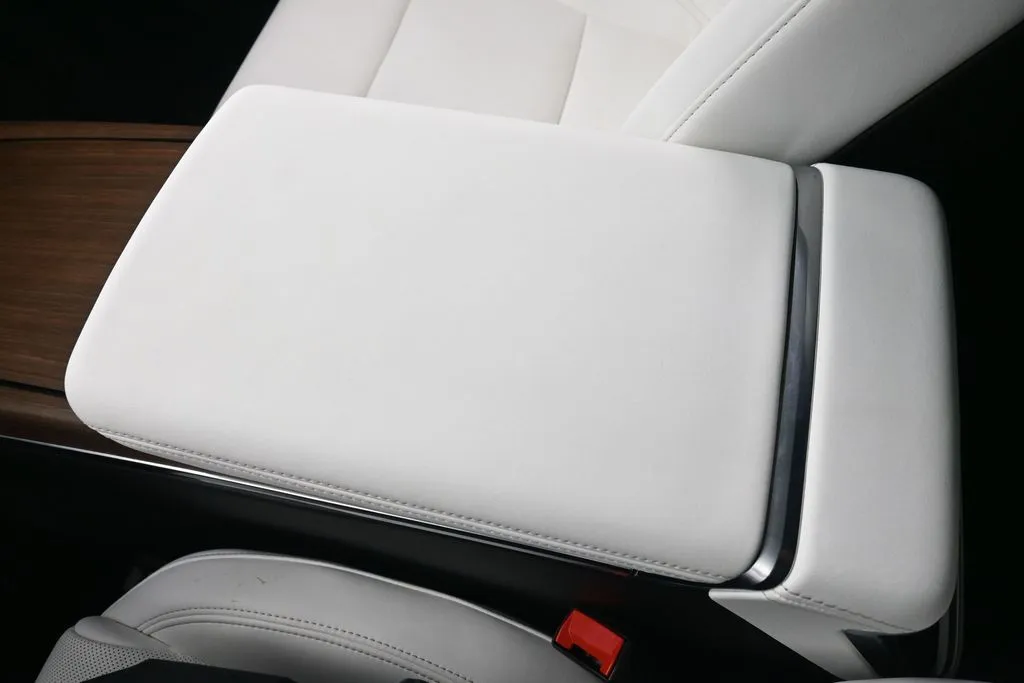 2022 Tesla Model X Long Range - Photo 35