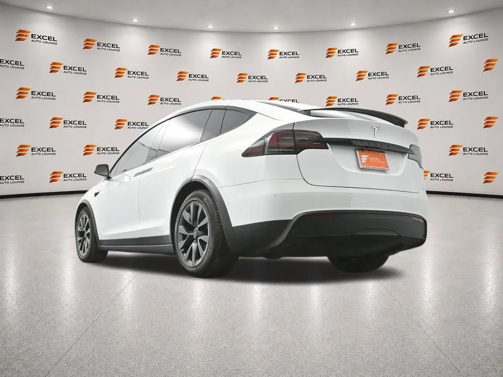 2022 Tesla Model X Long Range - Photo 38