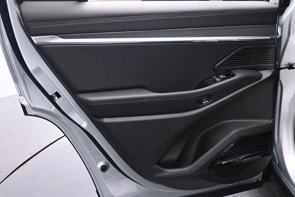 2025 Jeep Wagoneer S Limited - Photo 13