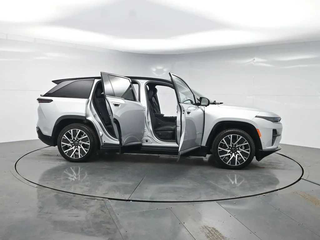 2025 Jeep Wagoneer S Limited - Photo 51