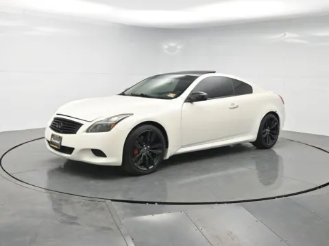 White 2008 INFINITI G37 Journey for sale in Hightstown, NJ