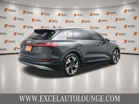 More photos of 2022 Audi e-tron Premium at Excel Auto Lounge, NJ