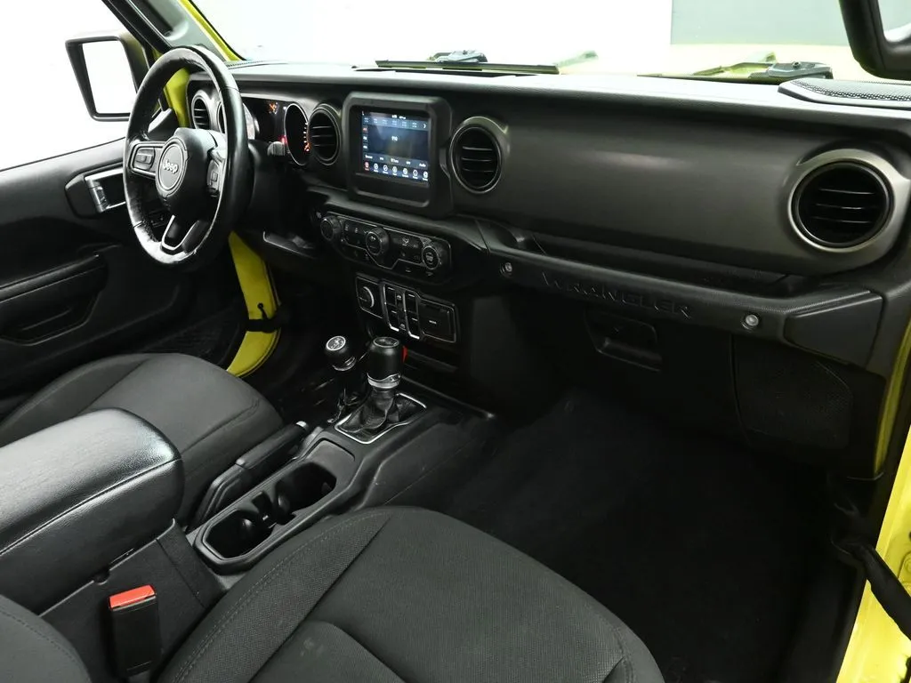 2022 Jeep Wrangler Unlimited High Tide - Photo 20