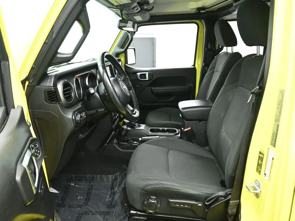 2022 Jeep Wrangler Unlimited High Tide - Photo 11