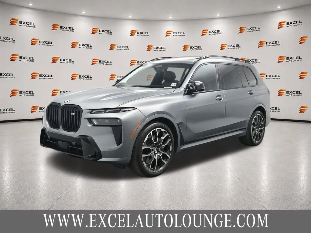Gray 2023 BMW X7 M60i for sale in Hightstown, NJ