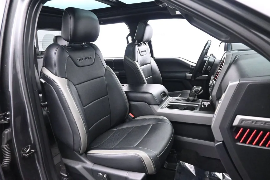 2018 Ford F-150 Raptor - Photo 23