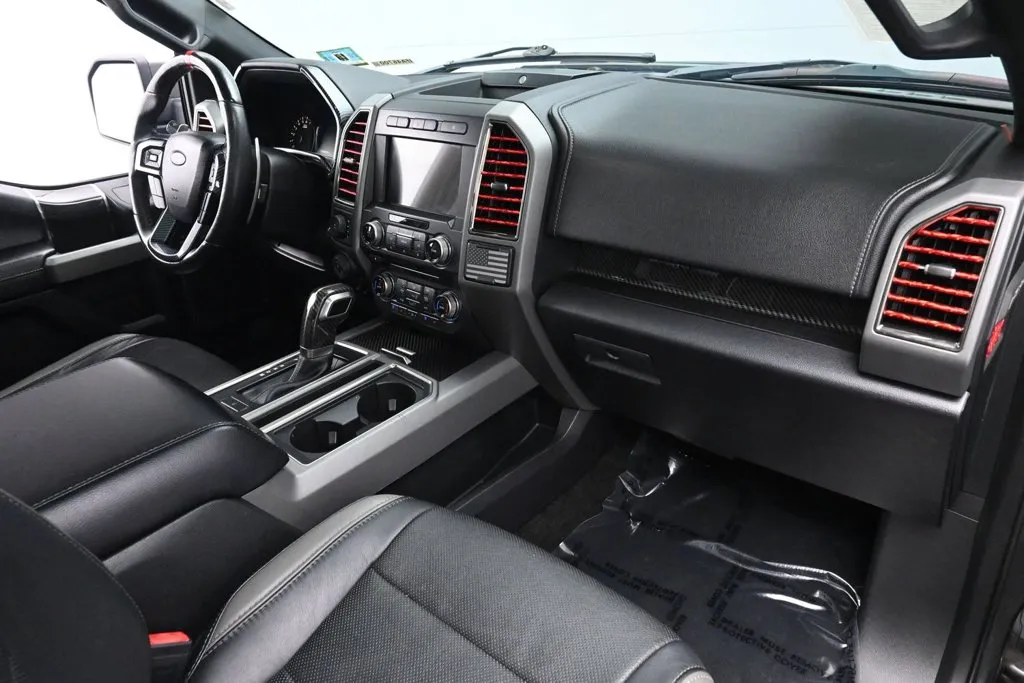 2018 Ford F-150 Raptor - Photo 21