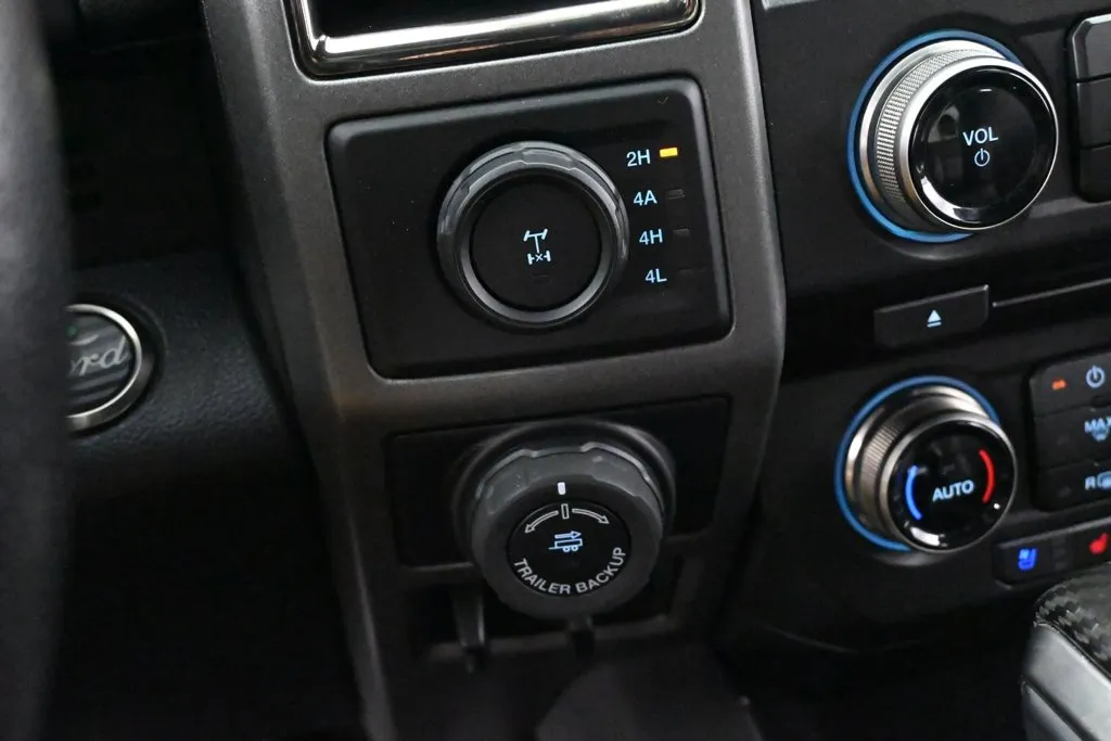 2018 Ford F-150 Raptor - Photo 35