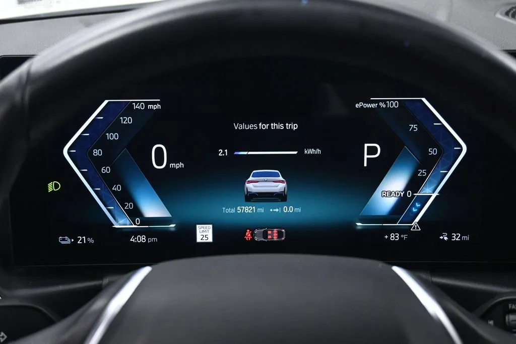 2023 BMW i4 35 - Photo 25