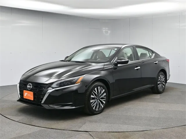 2023 Nissan Altima 2.5 SV for sale in Hightstown, NJ