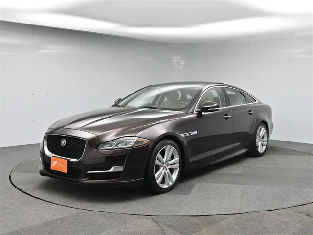 2019 Jaguar XJ R-Sport for sale in Hightstown, NJ