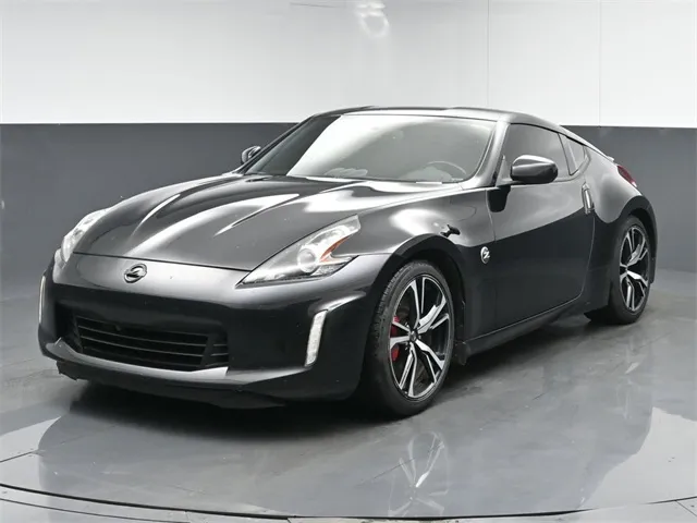 NAM専用 Used 2018 Nissan 370Z Sport Tech for sale in Hightstown, NJ at