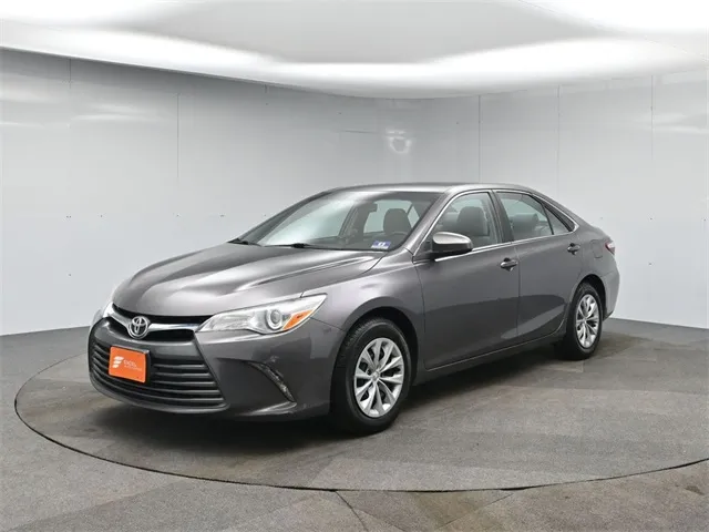2015 Toyota Camry LE for sale in Hightstown, NJ