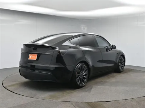 More photos of 2021 Tesla Model Y Performance at Excel Auto Lounge, NJ