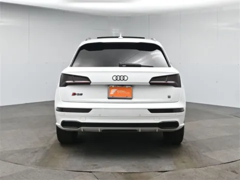 More photos of 2020 Audi SQ5 3.0T Premium Plus at Excel Auto Lounge, NJ