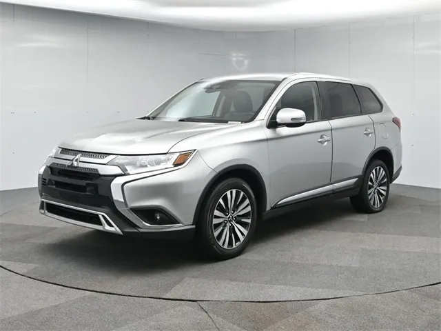 Silver 2020 Mitsubishi Outlander SEL for sale in Hightstown, NJ