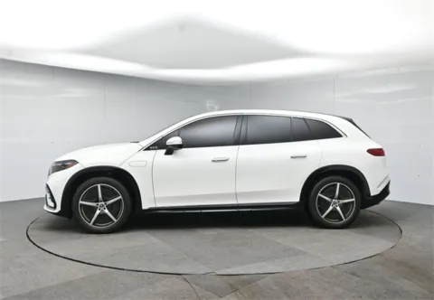 Photos of 2023 Mercedes-Benz EQS 580 for sale in Hightstown, NJ at Excel Auto Lounge
