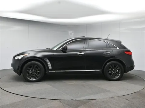 Photos of 2016 INFINITI QX70 for sale in Hightstown, NJ at Excel Auto Lounge