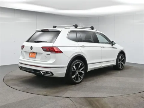 More photos of 2022 Volkswagen Tiguan 2.0T SEL R-Line at Excel Auto Lounge, NJ
