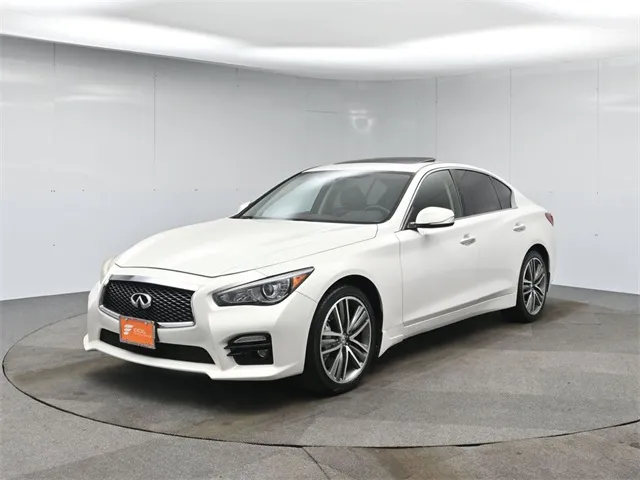 White 2015 INFINITI Q50 Sport for sale in Hightstown, NJ