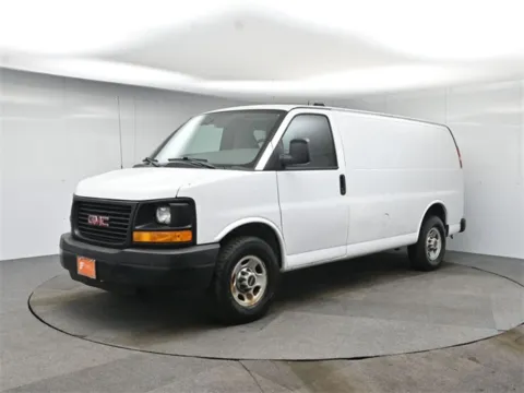White 2013 GMC Savana 2500 Work Van for sale in Hightstown, NJ