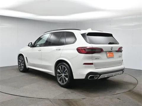 Another view of 2019 BMW X5 xDrive40i for sale in Hightstown, NJ at Excel Auto Lounge