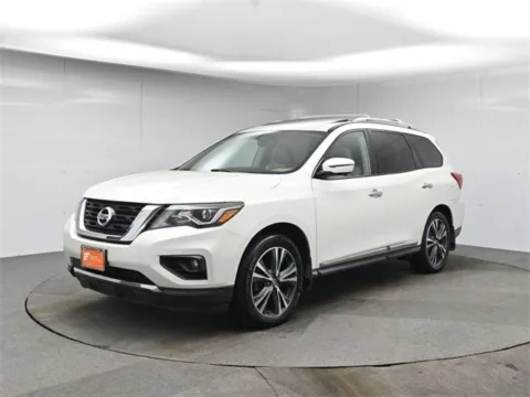 White 2019 Nissan Pathfinder Platinum for sale in Hightstown, NJ