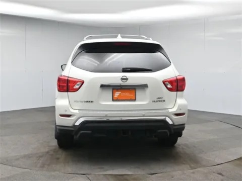 More photos of 2019 Nissan Pathfinder Platinum at Excel Auto Lounge, NJ