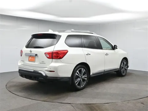 More photos of 2019 Nissan Pathfinder Platinum at Excel Auto Lounge, NJ