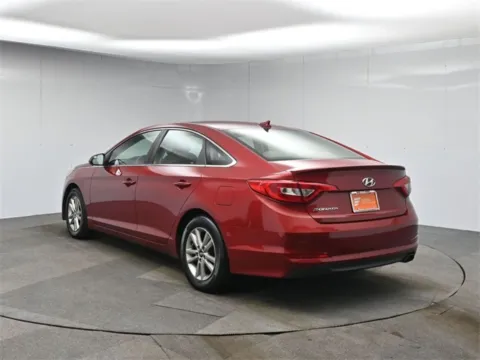 Another view of 2015 Hyundai Sonata SE for sale in Hightstown, NJ at Excel Auto Lounge