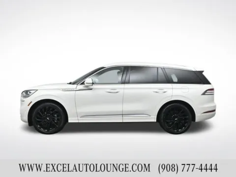 Another view of 2021 Lincoln Aviator Reserve for sale in Hightstown, NJ at Excel Auto Lounge