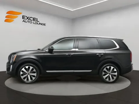 Photos of 2022 Kia Telluride S for sale in Hightstown, NJ at Excel Auto Lounge