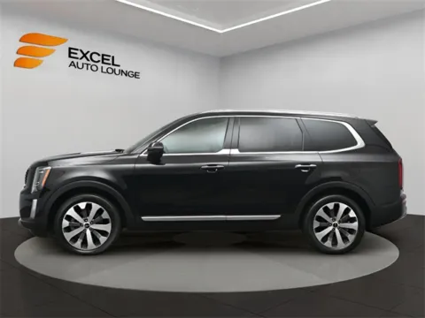 Photos of 2022 Kia Telluride S for sale in Hightstown, NJ at Excel Auto Lounge