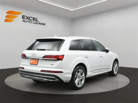 More photos of 2024 Audi Q7 55 Premium Plus at Excel Auto Lounge, NJ