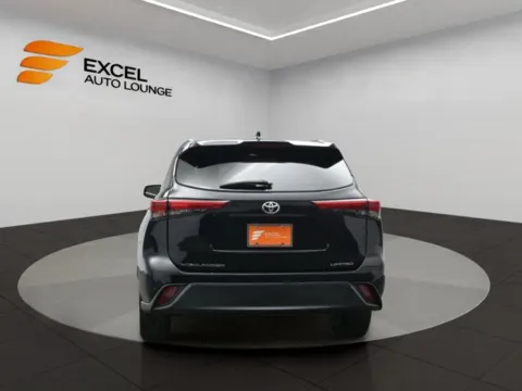 More photos of 2022 Toyota Highlander Limited at Excel Auto Lounge, NJ