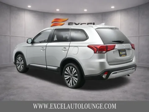 More photos of 2020 Mitsubishi Outlander SEL at Excel Auto Lounge, NJ