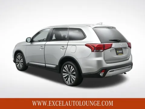 More photos of 2020 Mitsubishi Outlander SEL at Excel Auto Lounge, NJ