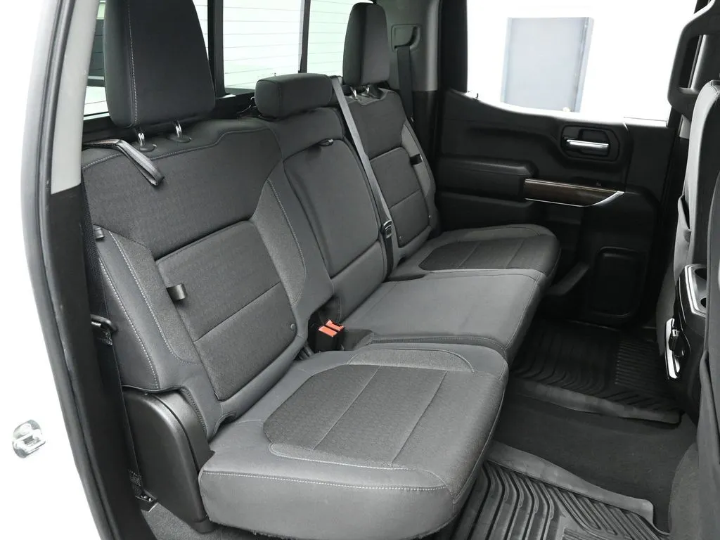 2019 Chevrolet Silverado 1500 RST - Photo 19