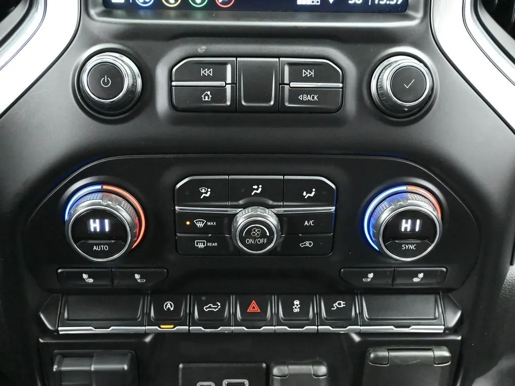 2019 Chevrolet Silverado 1500 RST - Photo 37